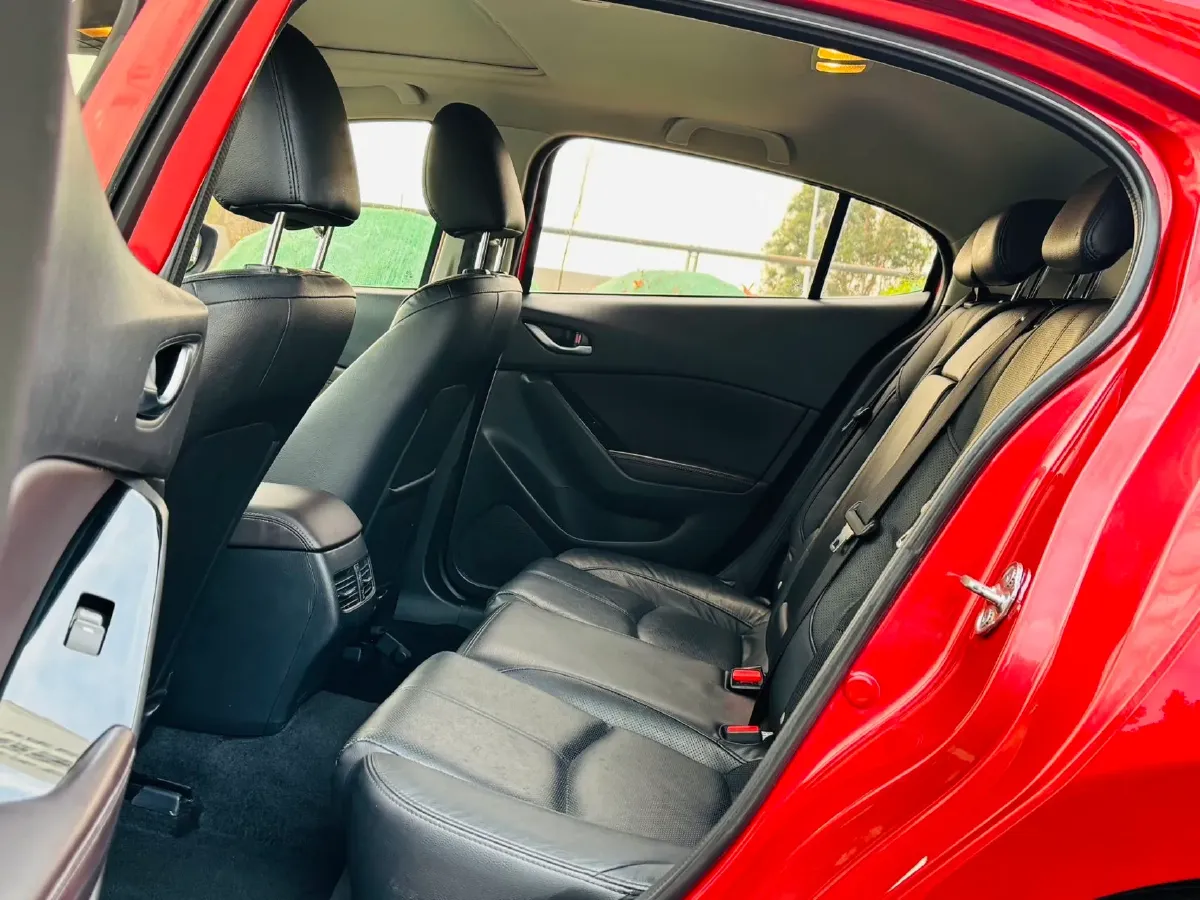 2017 Mazda 3 Axela 2.0L 158HP L4 6AT,autocango,china used car exporter,china ev exporter,chinese used car exporter,chinese used ev exporter