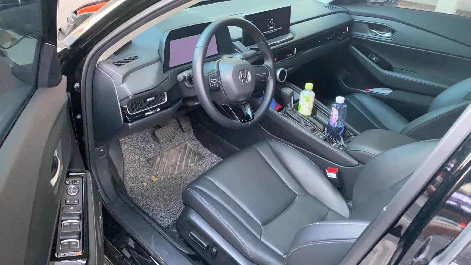 2025 Honda Inspire 1.5T 192HP L4 CVT,autocango,china used car exporter,china ev exporter,chinese used car exporter,chinese used ev exporter