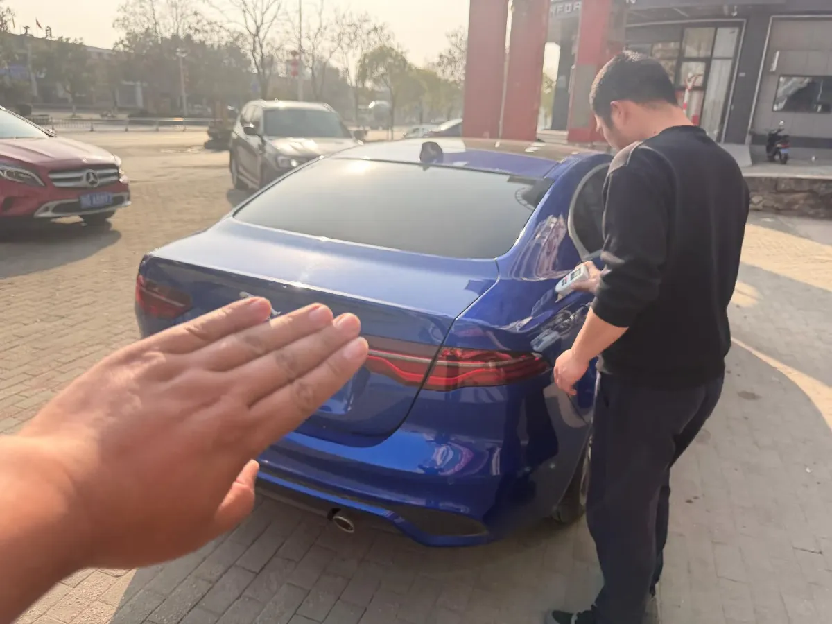 2020 Jaguar XEL 2.0T 200HP L4 8AT,autocango,china used car exporter,china ev exporter,chinese used car exporter,chinese used ev exporter