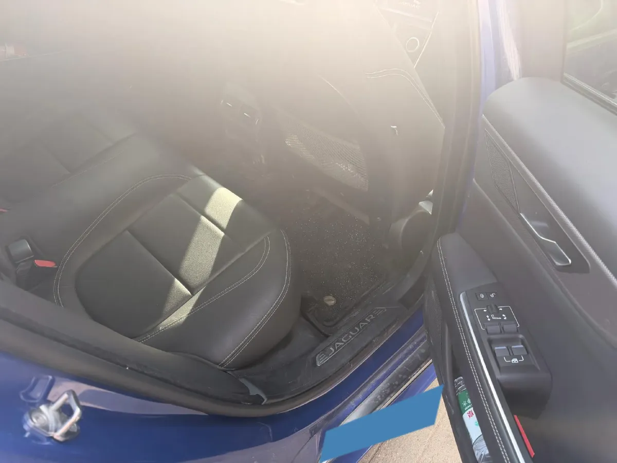 2020 Jaguar XEL 2.0T 200HP L4 8AT,autocango,china used car exporter,china ev exporter,chinese used car exporter,chinese used ev exporter