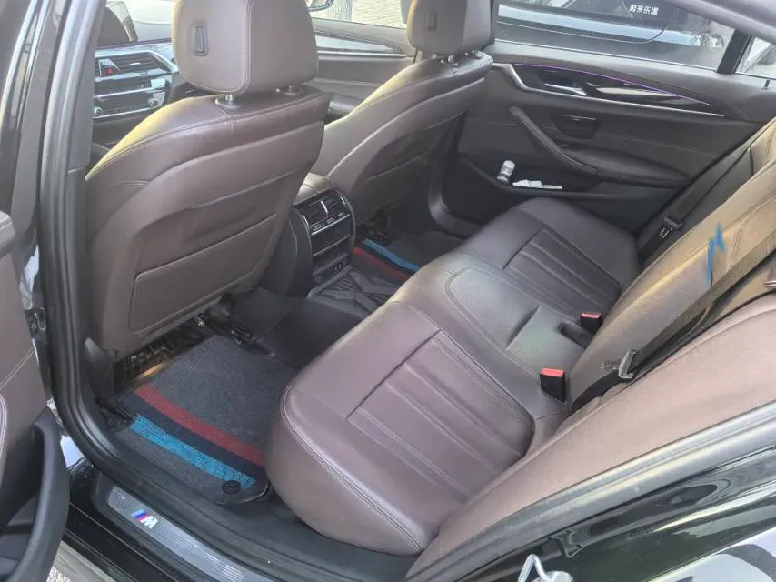 2020 BMW 5 Series 2.0T 184HP L4 8AT,autocango,china used car exporter,china ev exporter,chinese used car exporter,chinese used ev exporter