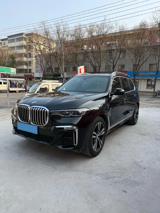 2021 BMW X7 3.0T 340HP L6 8AT,autocango,china used car exporter,china ev exporter,chinese used car exporter,chinese used ev exporter
