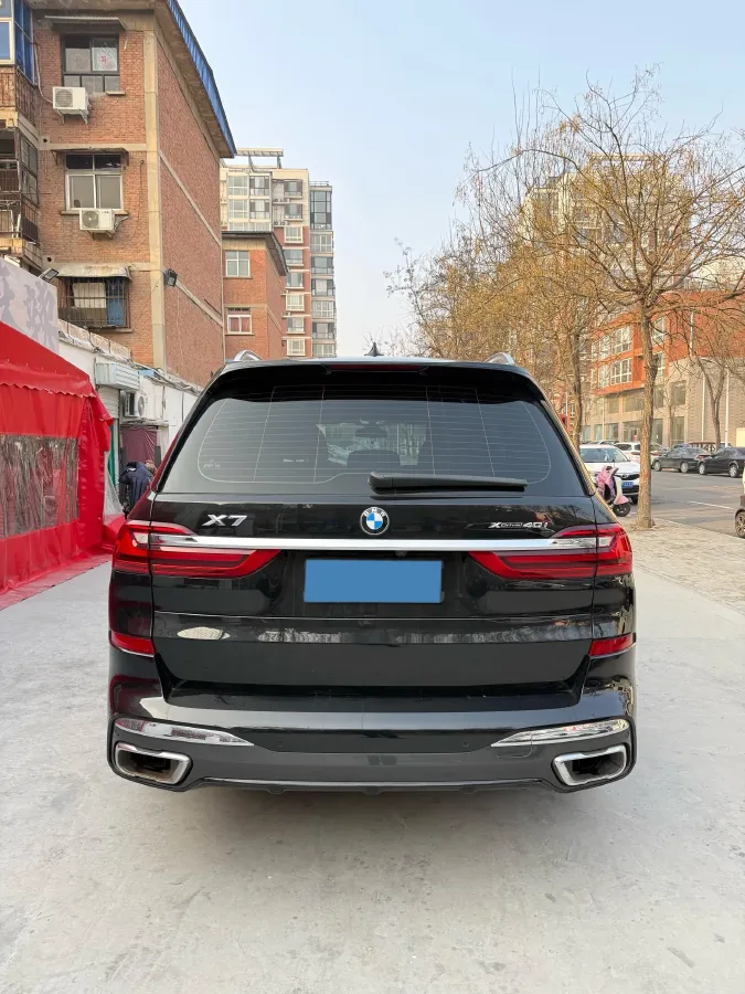 2021 BMW X7 3.0T 340HP L6 8AT,autocango,china used car exporter,china ev exporter,chinese used car exporter,chinese used ev exporter