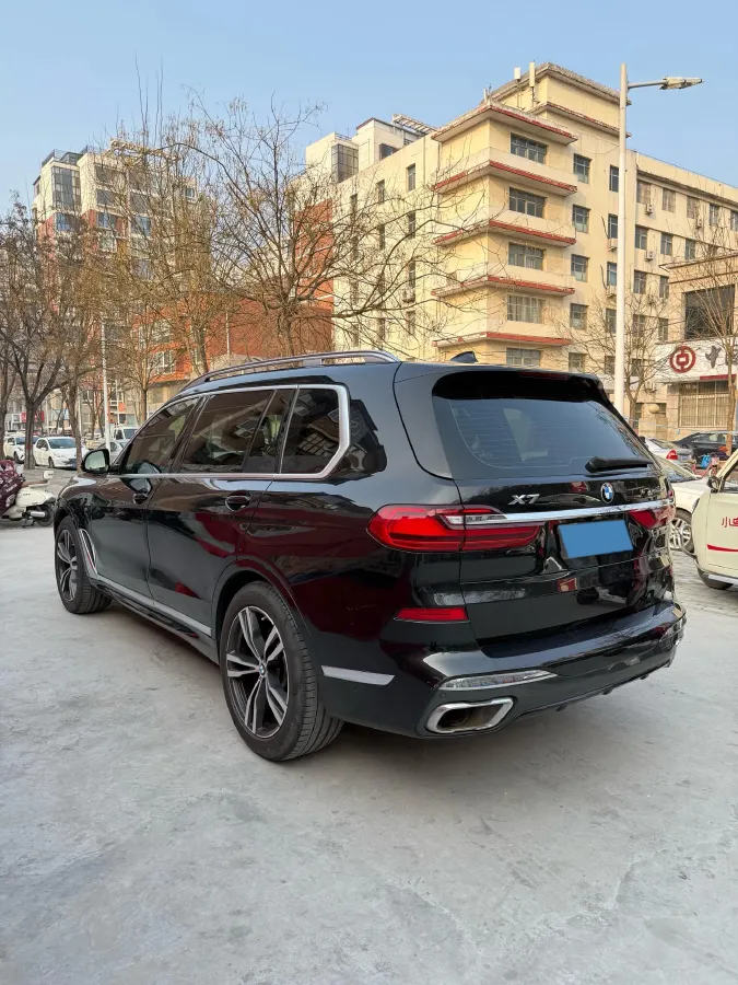 2021 BMW X7 3.0T 340HP L6 8AT,autocango,china used car exporter,china ev exporter,chinese used car exporter,chinese used ev exporter