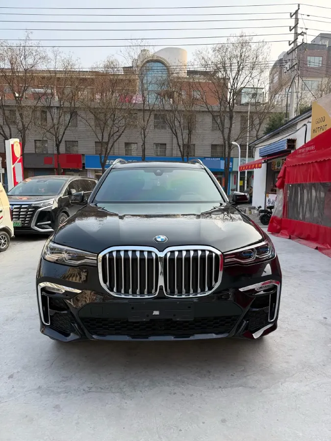 2021 BMW X7 3.0T 340HP L6 8AT,autocango,china used car exporter,china ev exporter,chinese used car exporter,chinese used ev exporter