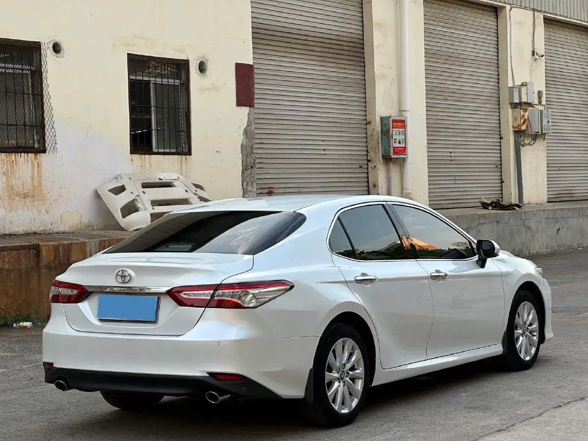 2019 Toyota Camry 2.0L 178HP L4 CVT,autocango,china used car exporter,china ev exporter,chinese used car exporter,chinese used ev exporter