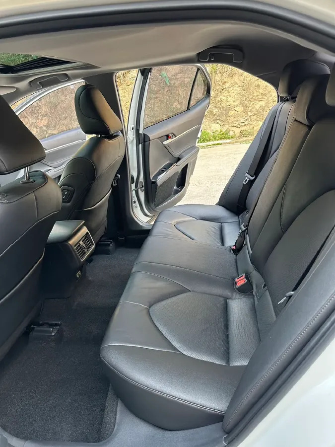 2019 Toyota Camry 2.0L 178HP L4 CVT,autocango,china used car exporter,china ev exporter,chinese used car exporter,chinese used ev exporter