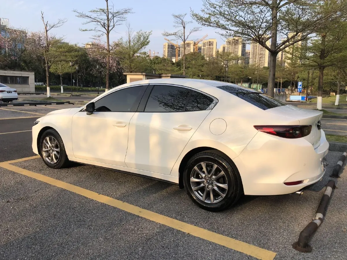 2023 Mazda 3 Axela 2.0L 158HP L4 6AT,autocango,china used car exporter,china ev exporter,chinese used car exporter,chinese used ev exporter