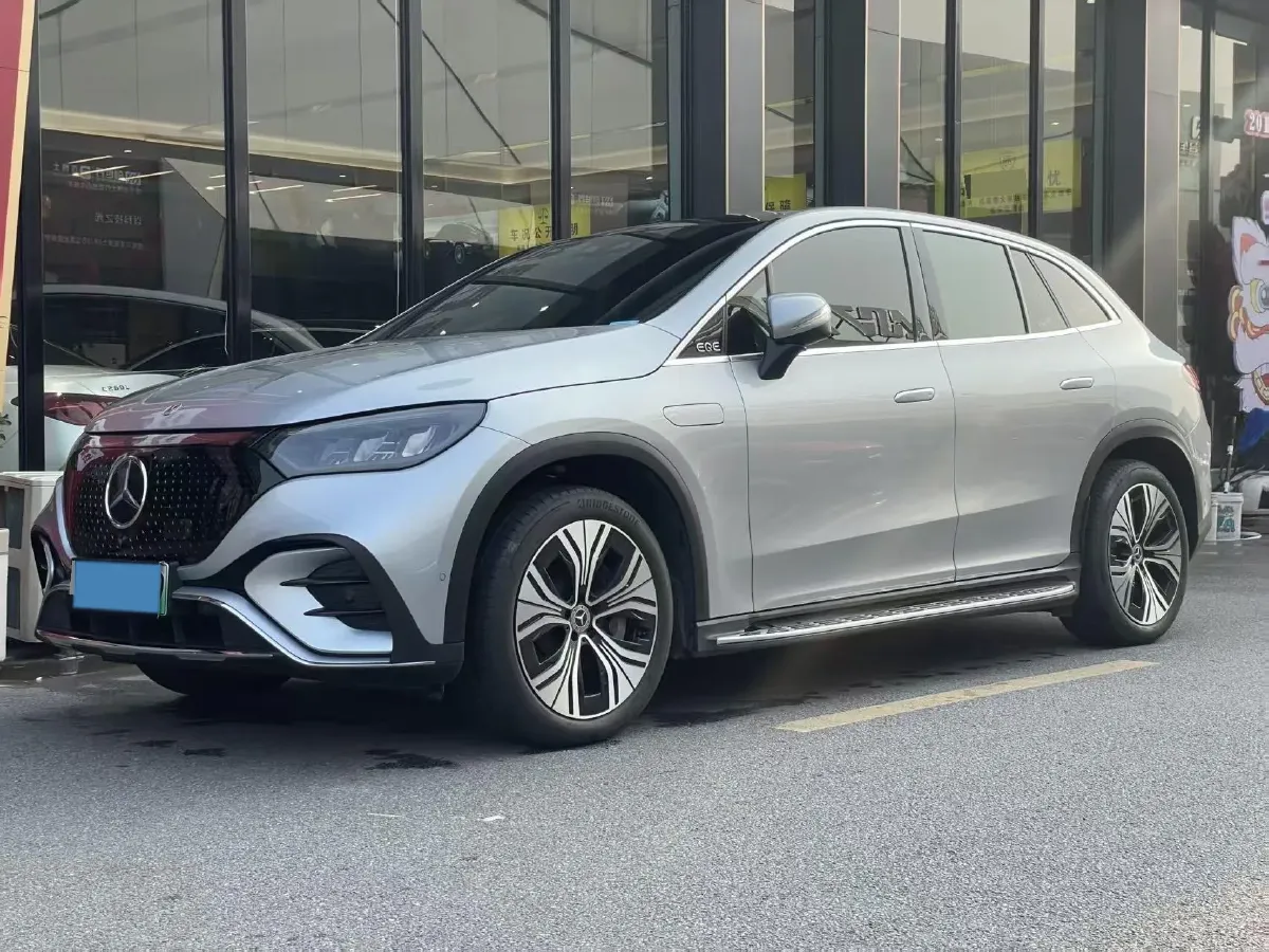 2023 Mercedes-Benz EQE SUV BEV 96.1KWH,autocango,china used car exporter,china ev exporter,chinese used car exporter,chinese used ev exporter