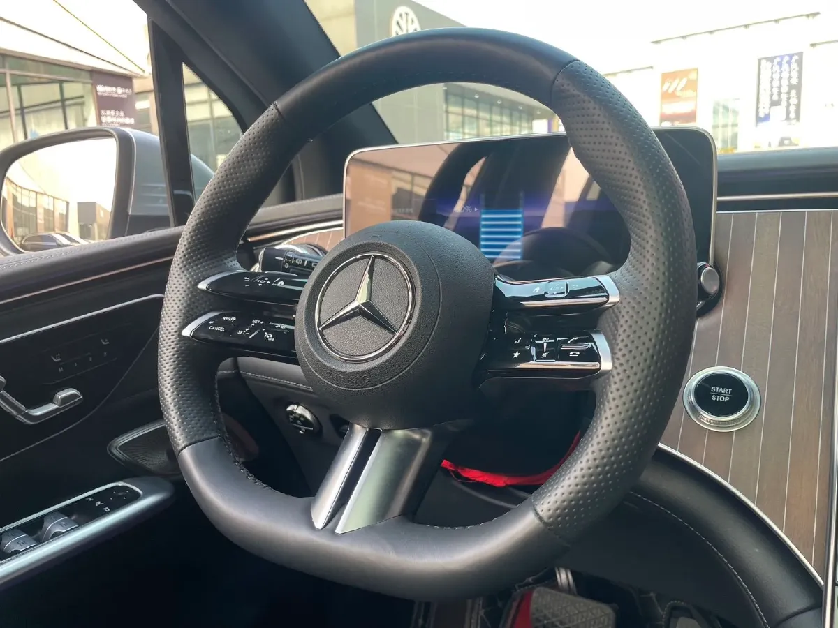 2023 Mercedes-Benz EQE SUV BEV 96.1KWH,autocango,china used car exporter,china ev exporter,chinese used car exporter,chinese used ev exporter