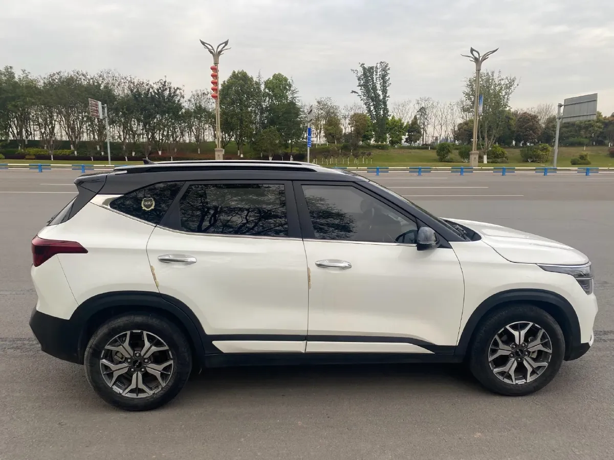 2021 Kia KX3 1.5L 115HP L4 CVT,autocango,china used car exporter,china ev exporter,chinese used car exporter,chinese used ev exporter