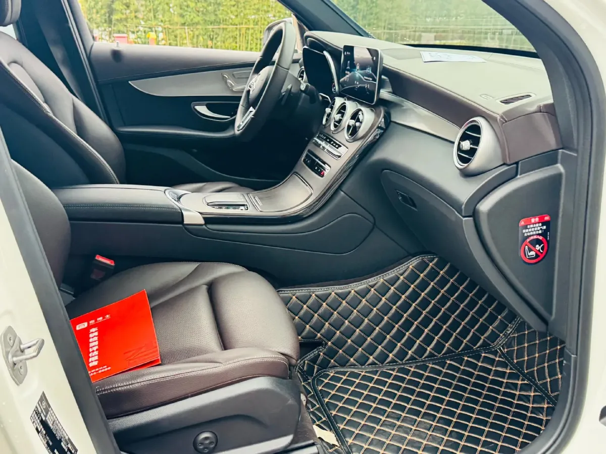 2023 Mercedes-Benz GLC Class 2.0T 204HP L4 9AT,autocango,china used car exporter,china ev exporter,chinese used car exporter,chinese used ev exporter