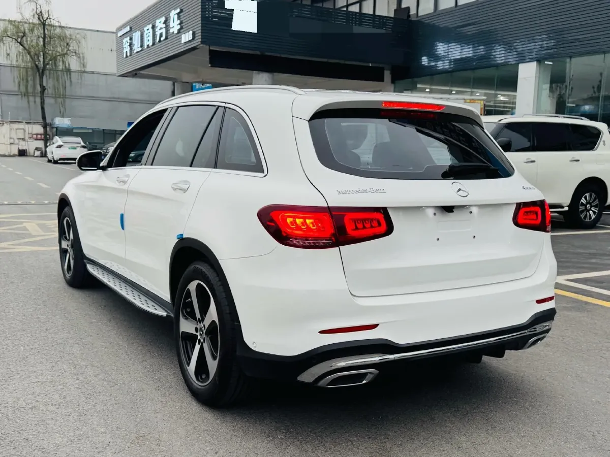 2023 Mercedes-Benz GLC Class 2.0T 204HP L4 9AT,autocango,china used car exporter,china ev exporter,chinese used car exporter,chinese used ev exporter