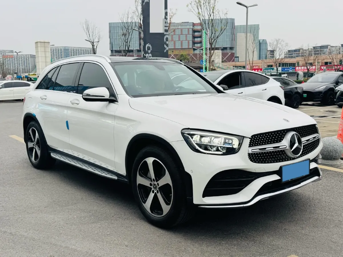 2023 Mercedes-Benz GLC Class 2.0T 204HP L4 9AT,autocango,china used car exporter,china ev exporter,chinese used car exporter,chinese used ev exporter