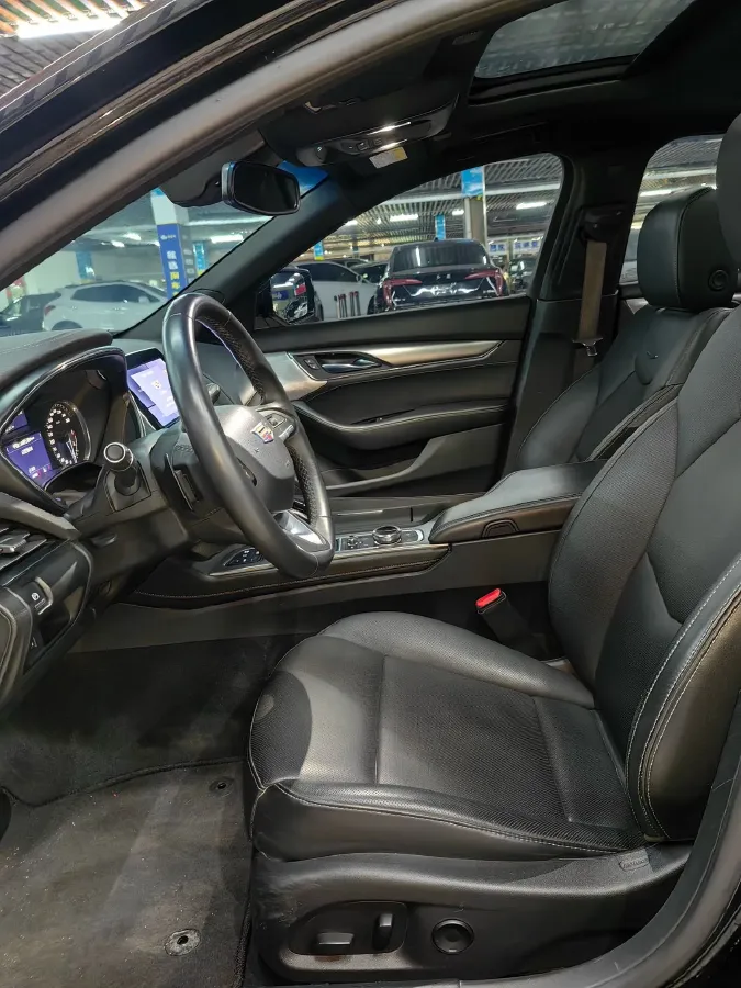 2021 Cadillac CT5 2.0T 237HP L4 10AT,autocango,china used car exporter,china ev exporter,chinese used car exporter,chinese used ev exporter