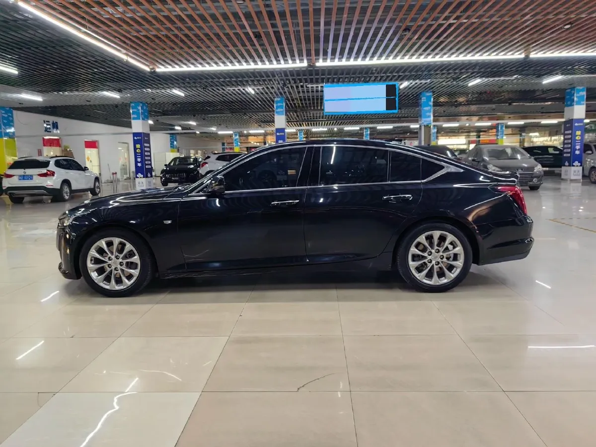 2021 Cadillac CT5 2.0T 237HP L4 10AT,autocango,china used car exporter,china ev exporter,chinese used car exporter,chinese used ev exporter