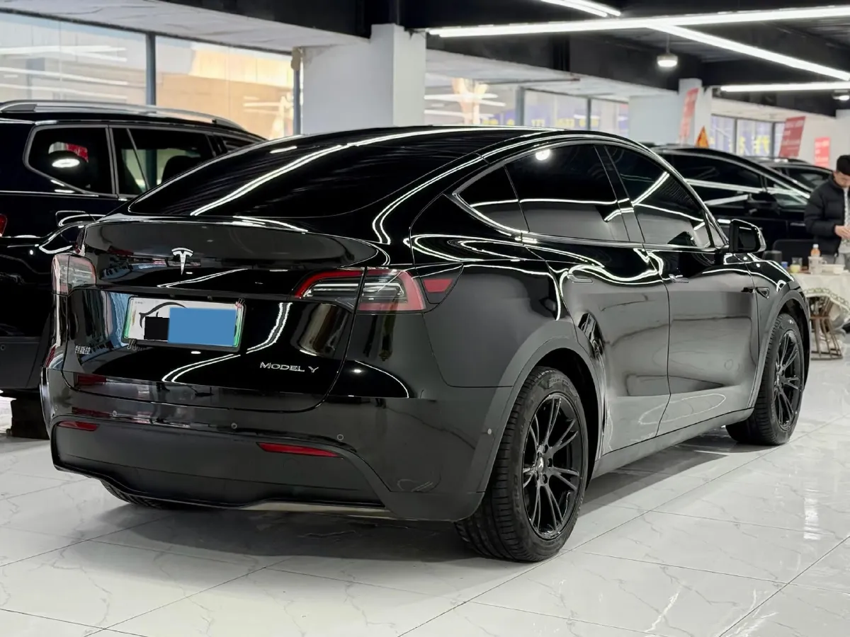 2022 Tesla Model Y BEV 60KWH,autocango,china used car exporter,china ev exporter,chinese used car exporter,chinese used ev exporter