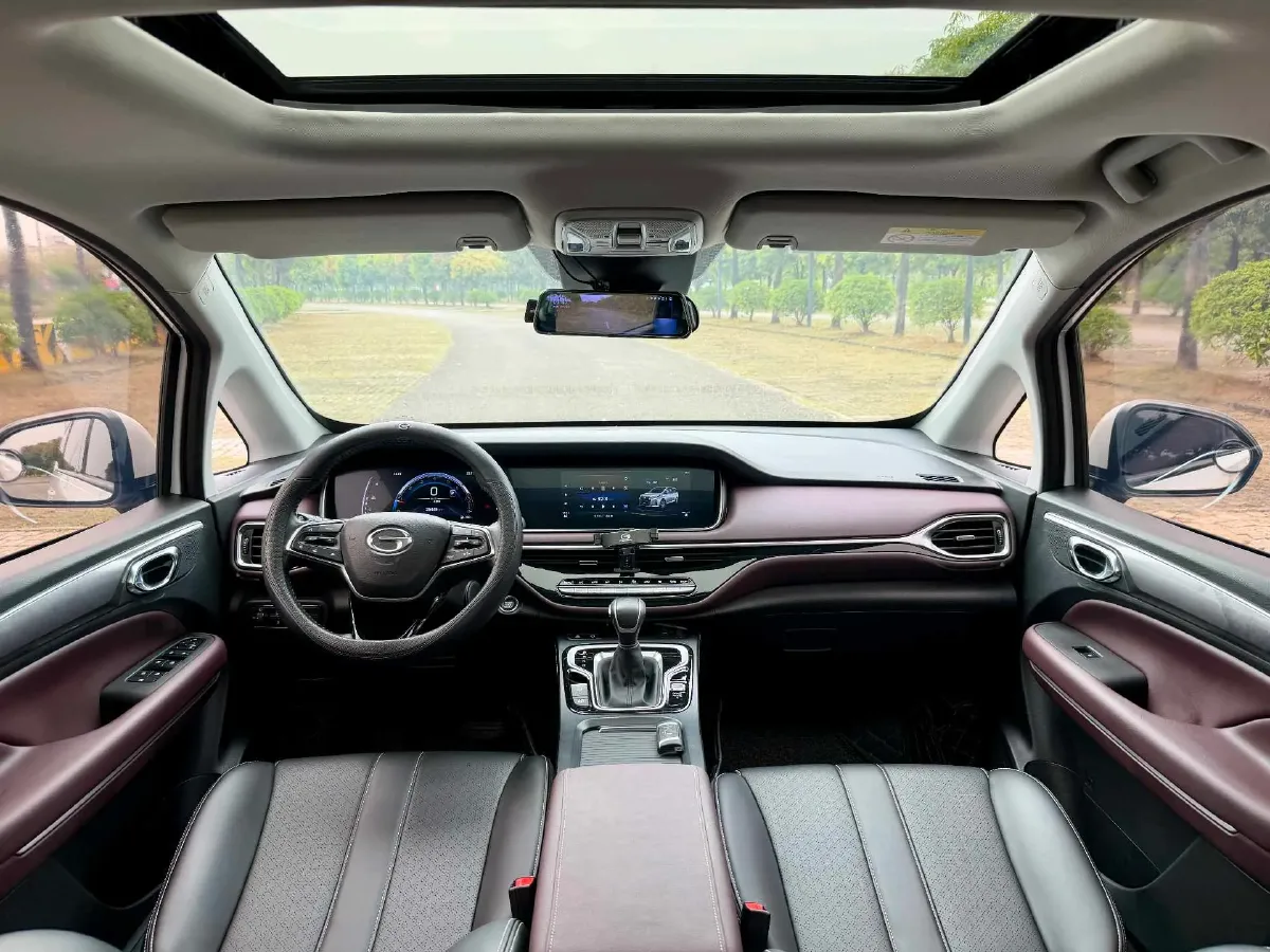 2021 GAC Trumpchi M6 1.5T 169HP L4 6AT,autocango,china used car exporter,china ev exporter,chinese used car exporter,chinese used ev exporter