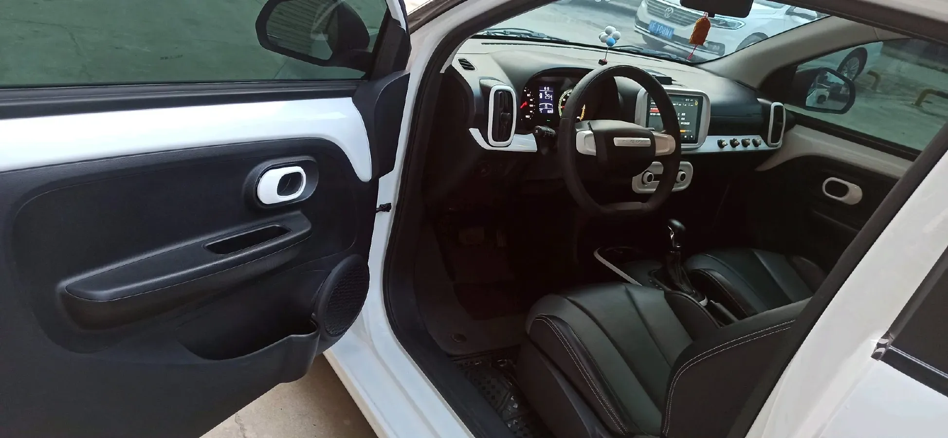 2022 Roewe Clever BEV 29KWH,autocango,china used car exporter,china ev exporter,chinese used car exporter,chinese used ev exporter