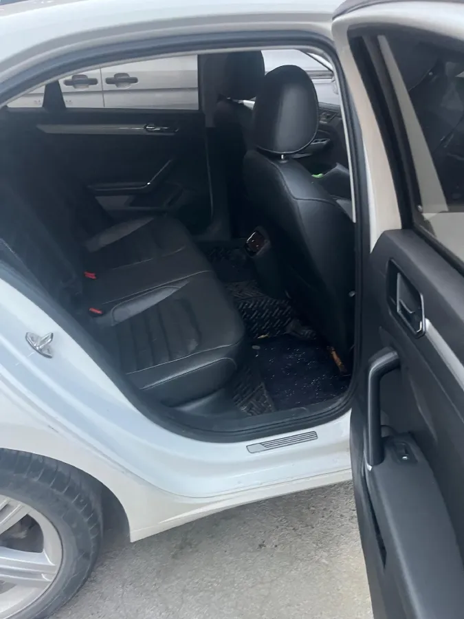 2017 Volkswagen Lamando 1.4T 150HP L4 7DCT,autocango,china used car exporter,china ev exporter,chinese used car exporter,chinese used ev exporter