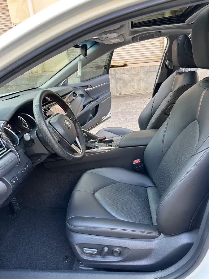 2018 Toyota Camry 2.0L 169HP L4 6AT,autocango,china used car exporter,china ev exporter,chinese used car exporter,chinese used ev exporter