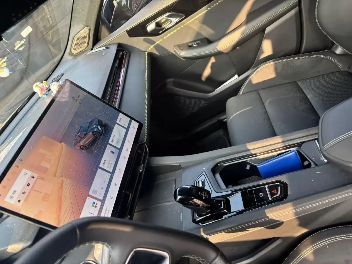 2025 LYNK&CO 03 1.5T 181HP L4 7DCT,autocango,china used car exporter,china ev exporter,chinese used car exporter,chinese used ev exporter