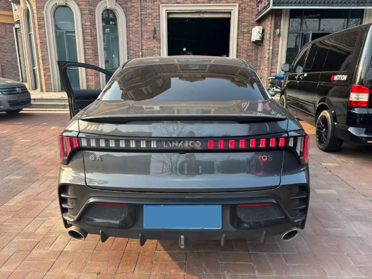 2025 LYNK&CO 03 1.5T 181HP L4 7DCT,autocango,china used car exporter,china ev exporter,chinese used car exporter,chinese used ev exporter