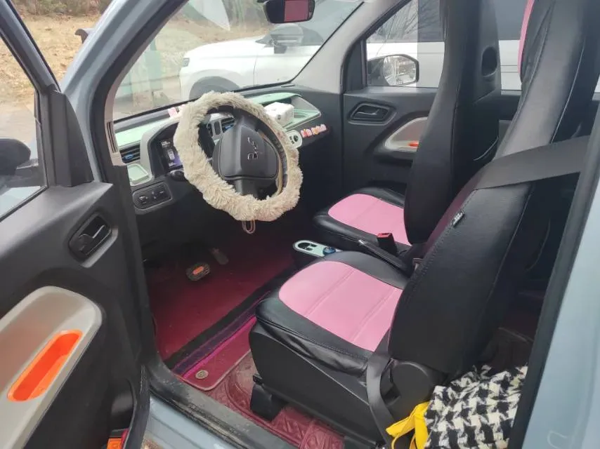 2022 LingBox uni BEV 11.52KWH,autocango,china used car exporter,china ev exporter,chinese used car exporter,chinese used ev exporter