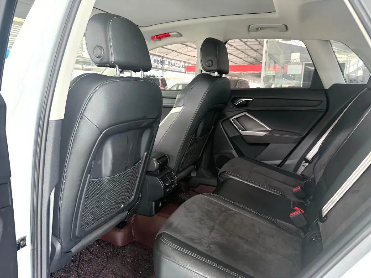 2021 Audi Q3 1.4T 150HP L4 7DCT,autocango,china used car exporter,china ev exporter,chinese used car exporter,chinese used ev exporter