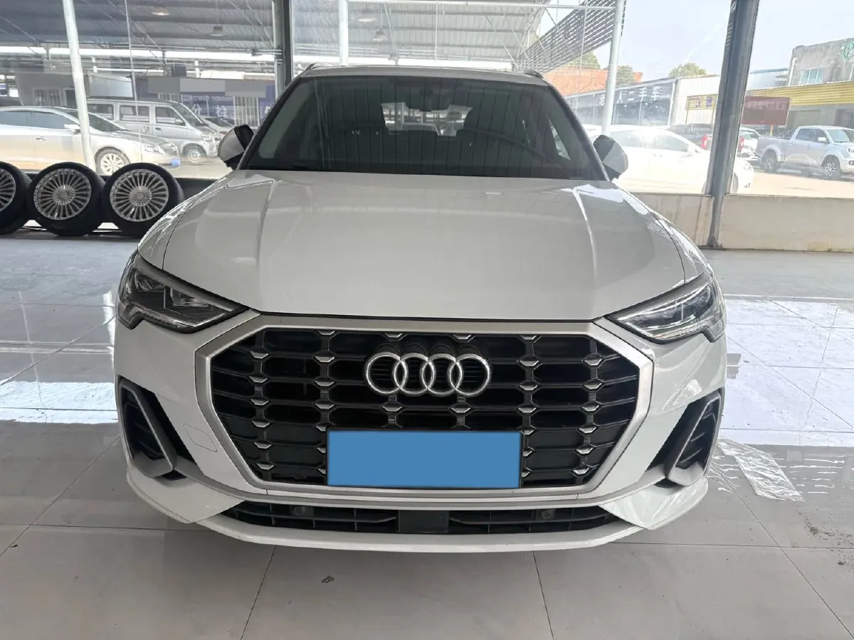 2021 Audi Q3 1.4T 150HP L4 7DCT,autocango,china used car exporter,china ev exporter,chinese used car exporter,chinese used ev exporter