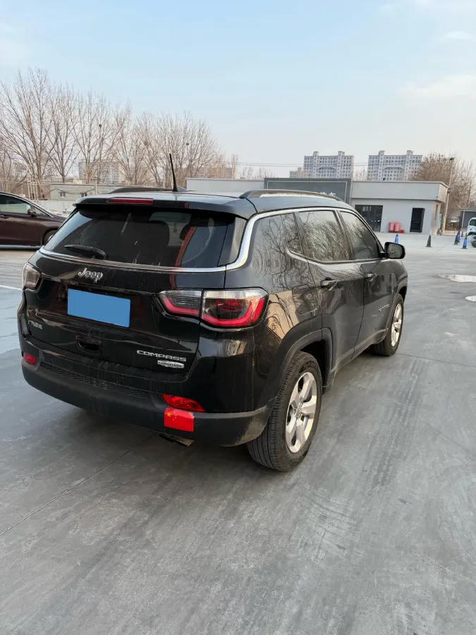 2017 Jeep Compass 1.4T 165HP L4 7DCT,autocango,china used car exporter,china ev exporter,chinese used car exporter,chinese used ev exporter