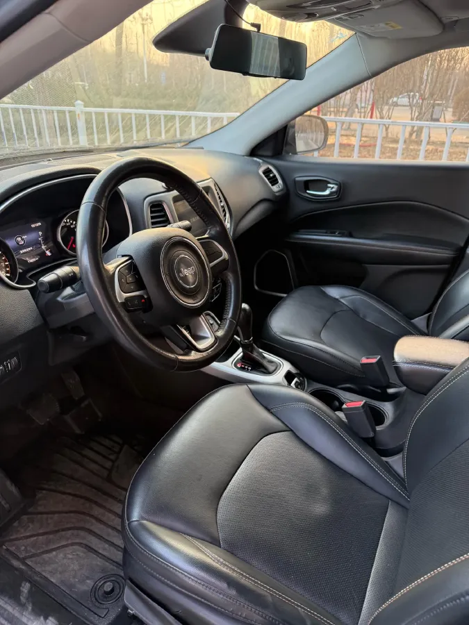 2017 Jeep Compass 1.4T 165HP L4 7DCT,autocango,china used car exporter,china ev exporter,chinese used car exporter,chinese used ev exporter