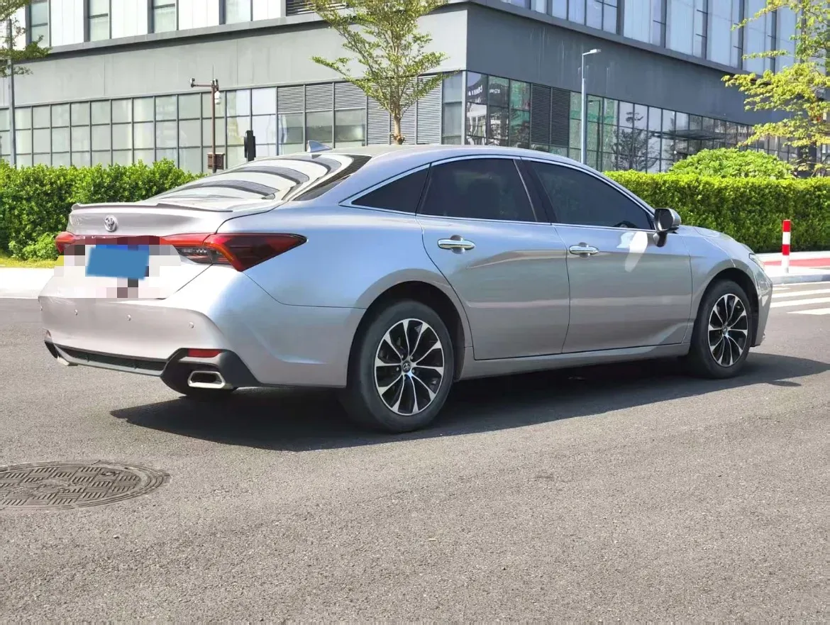 2022 Toyota Avalon 2.0L 178HP L4 CVT,autocango,china used car exporter,china ev exporter,chinese used car exporter,chinese used ev exporter