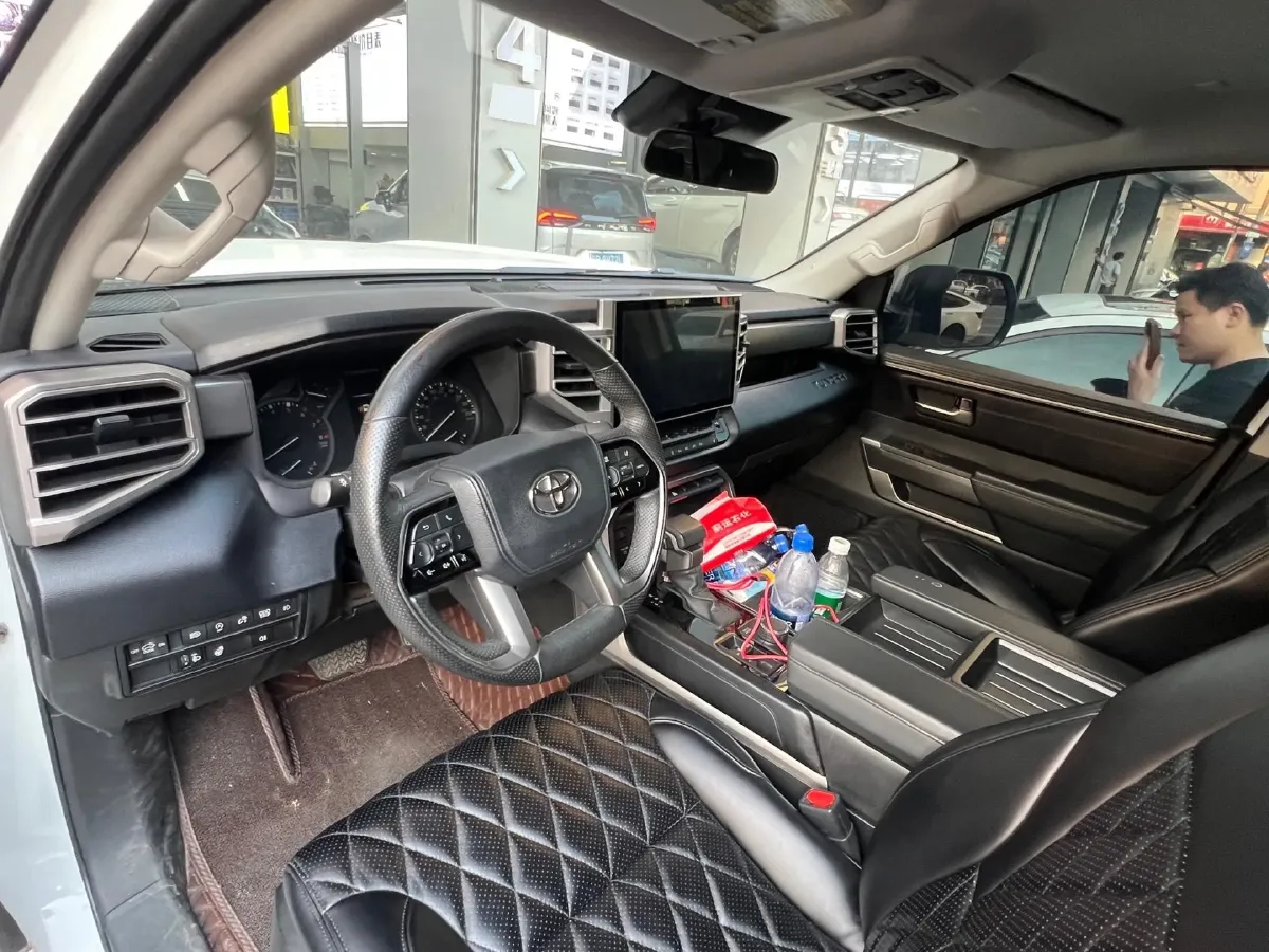 2022 Tank 300 2.0T 227HP L4 8AT,autocango,china used car exporter,china ev exporter,chinese used car exporter,chinese used ev exporter