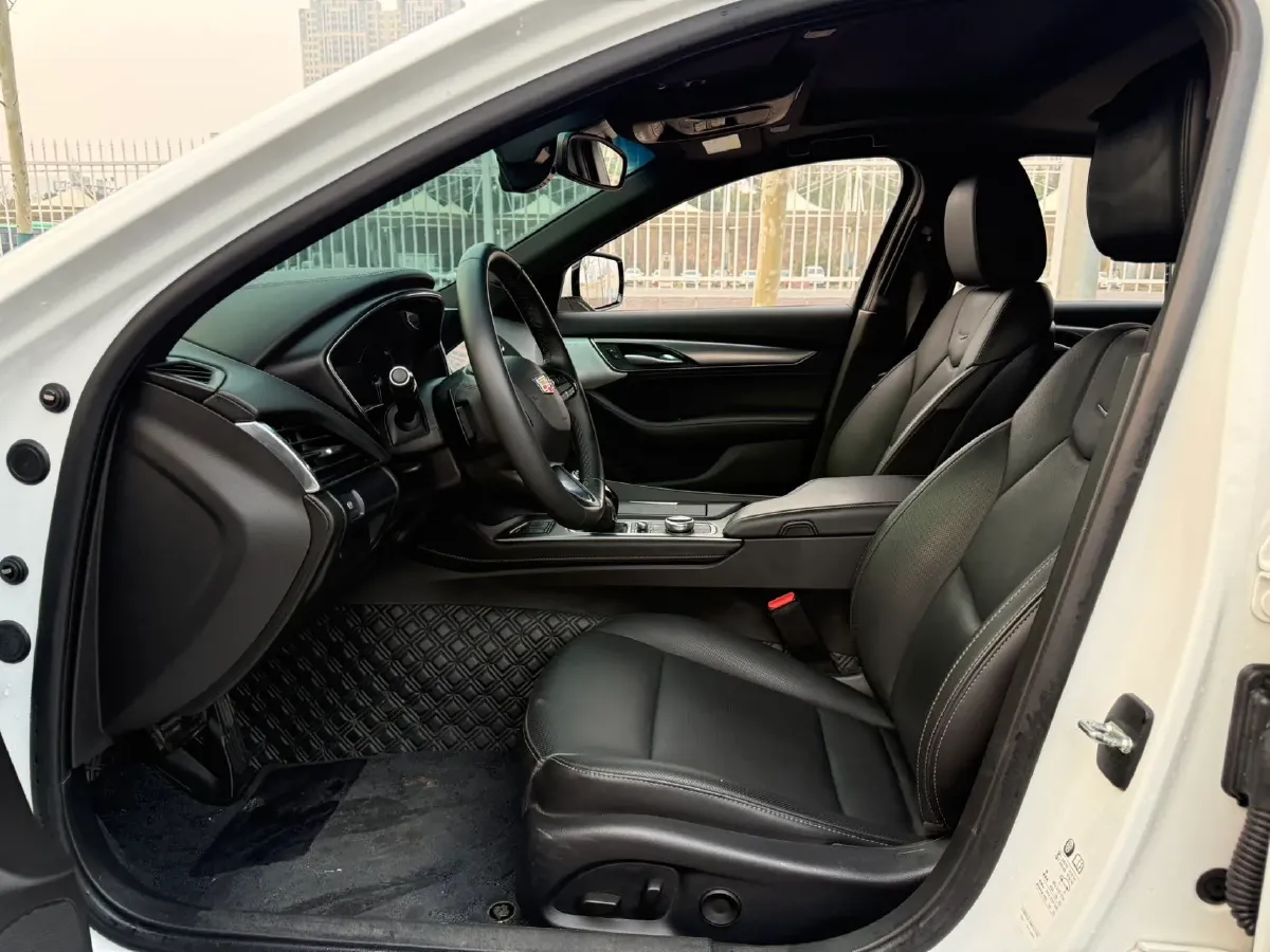 2022 Cadillac CT5 2.0T 237HP L4 10AT,autocango,china used car exporter,china ev exporter,chinese used car exporter,chinese used ev exporter