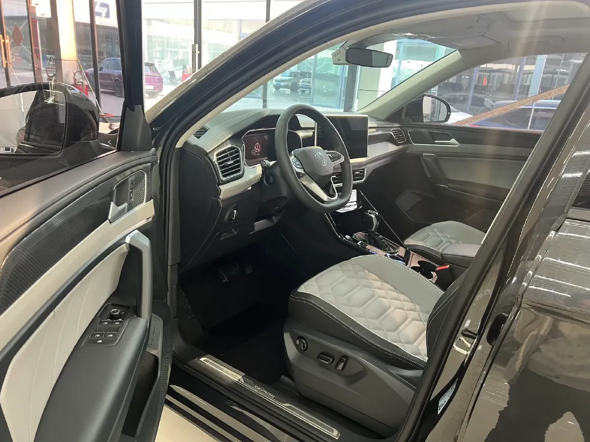 2023 Volkswagen Tayron 1.4T 150HP L4 7DCT,autocango,china used car exporter,china ev exporter,chinese used car exporter,chinese used ev exporter