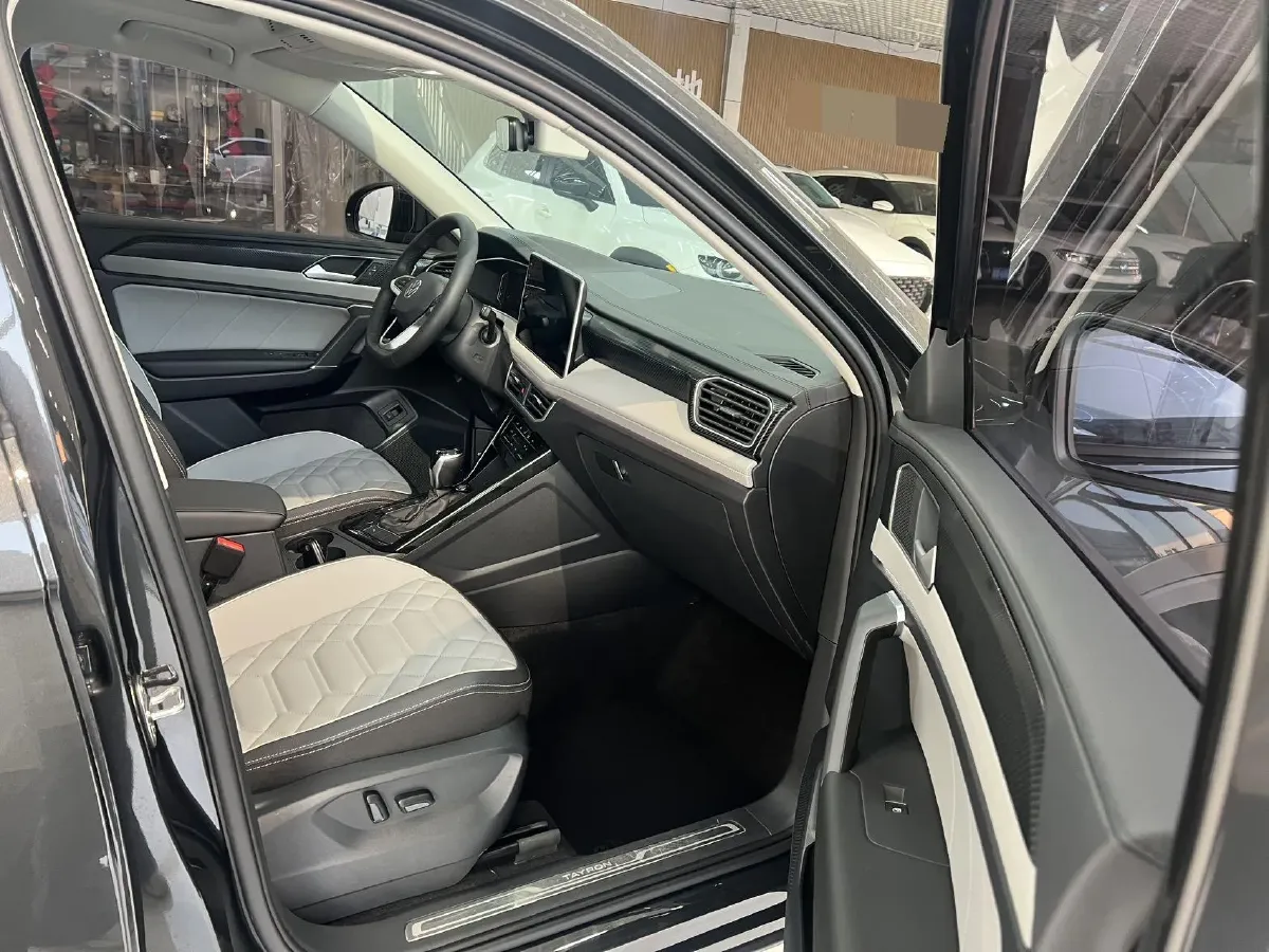2023 Volkswagen Tayron 1.4T 150HP L4 7DCT,autocango,china used car exporter,china ev exporter,chinese used car exporter,chinese used ev exporter