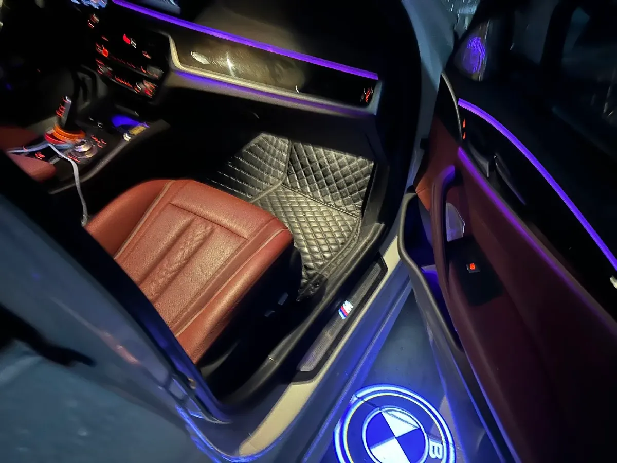 2022 BMW 5 Series 2.0T 184HP L4 8AT,autocango,china used car exporter,china ev exporter,chinese used car exporter,chinese used ev exporter