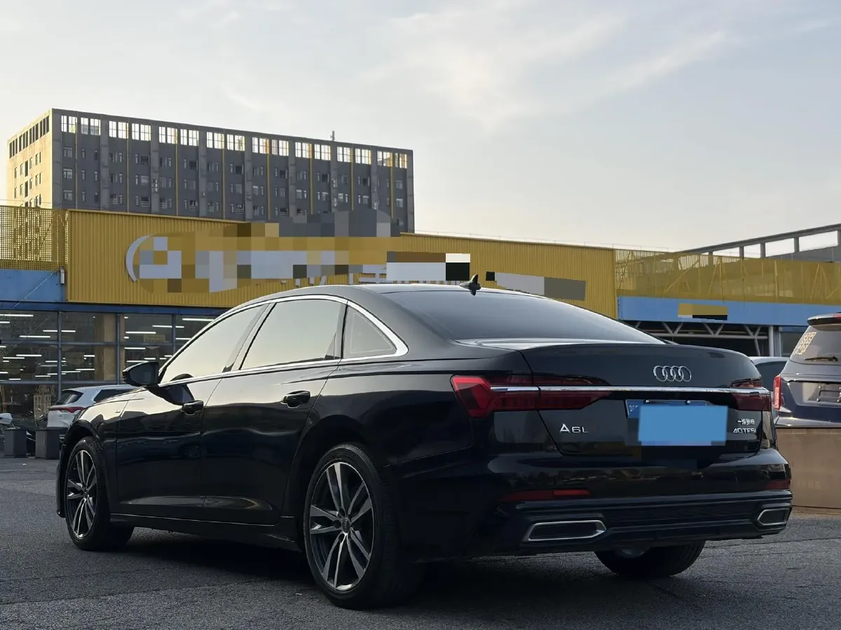 2020 Audi A6L 2.0T 190HP L4 7DCT,autocango,china used car exporter,china ev exporter,chinese used car exporter,chinese used ev exporter