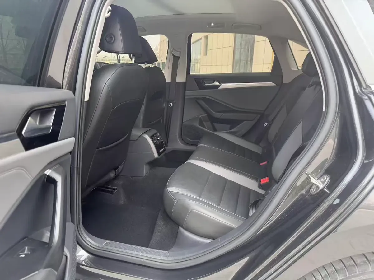 2021 Volkswagen Sagitar 1.4T 150HP L4 7DCT,autocango,china used car exporter,china ev exporter,chinese used car exporter,chinese used ev exporter