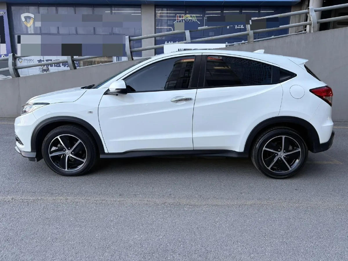 2020 Honda Vezel 1.5L 131HP L4 CVT,autocango,china used car exporter,china ev exporter,chinese used car exporter,chinese used ev exporter