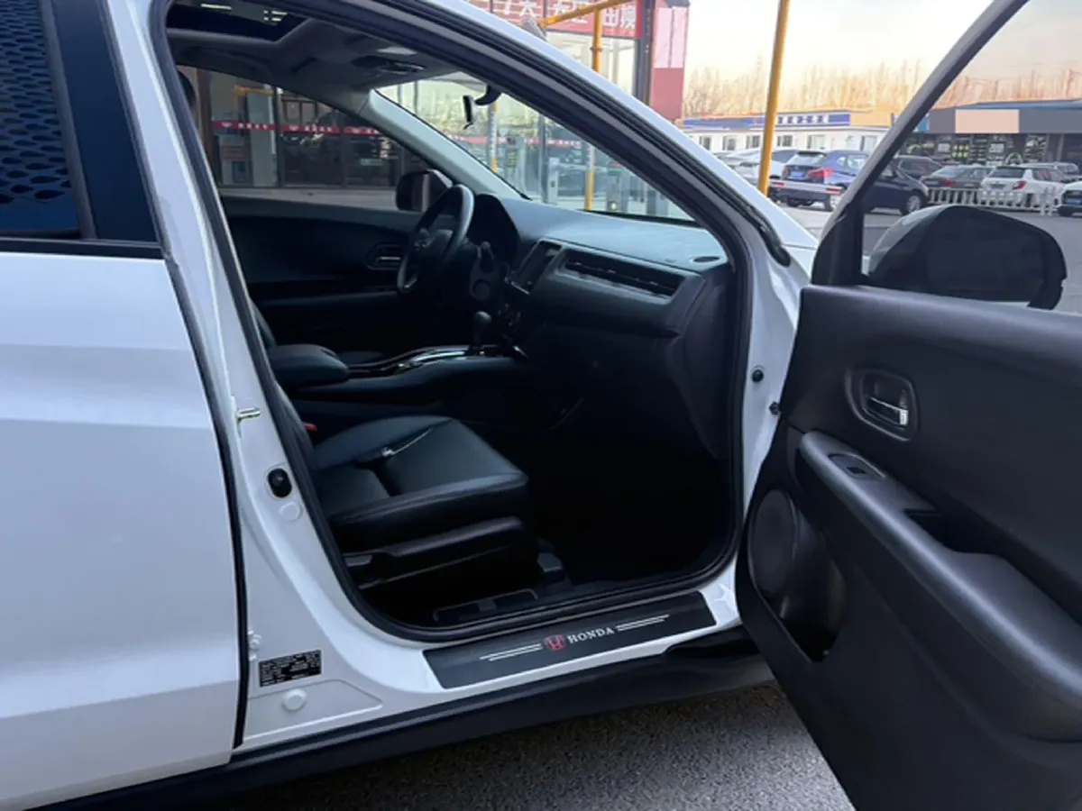 2020 Honda Vezel 1.5L 131HP L4 CVT,autocango,china used car exporter,china ev exporter,chinese used car exporter,chinese used ev exporter