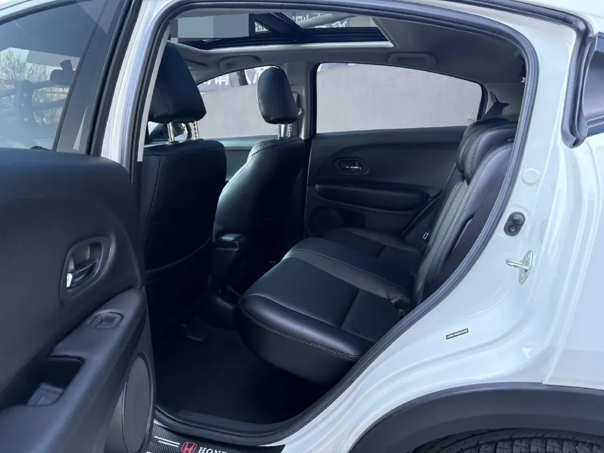 2020 Honda Vezel 1.5L 131HP L4 CVT,autocango,china used car exporter,china ev exporter,chinese used car exporter,chinese used ev exporter