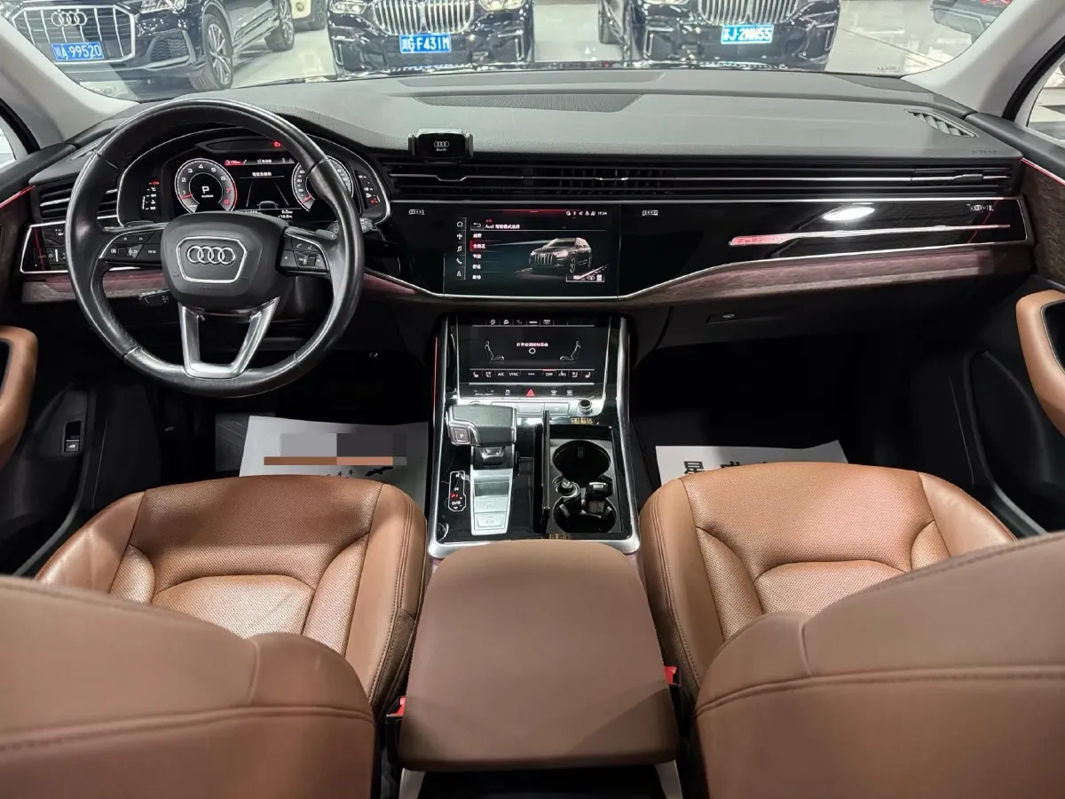 2021 Audi Q7 3.0T 340HP V6 8AT,autocango,china used car exporter,china ev exporter,chinese used car exporter,chinese used ev exporter
