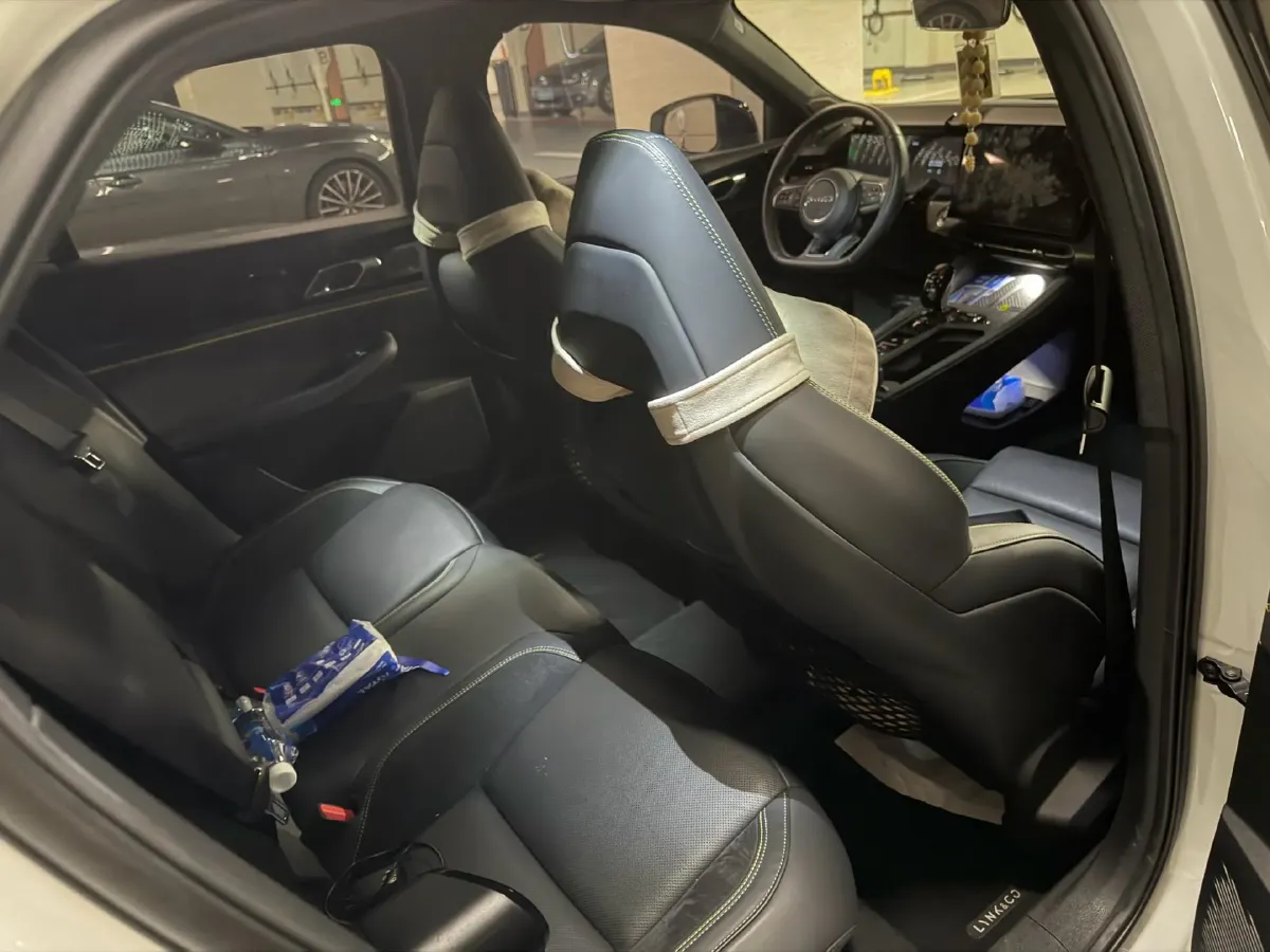 2023 MAXUS G50 1.5T 181HP L4 7DCT,autocango,china used car exporter,china ev exporter,chinese used car exporter,chinese used ev exporter