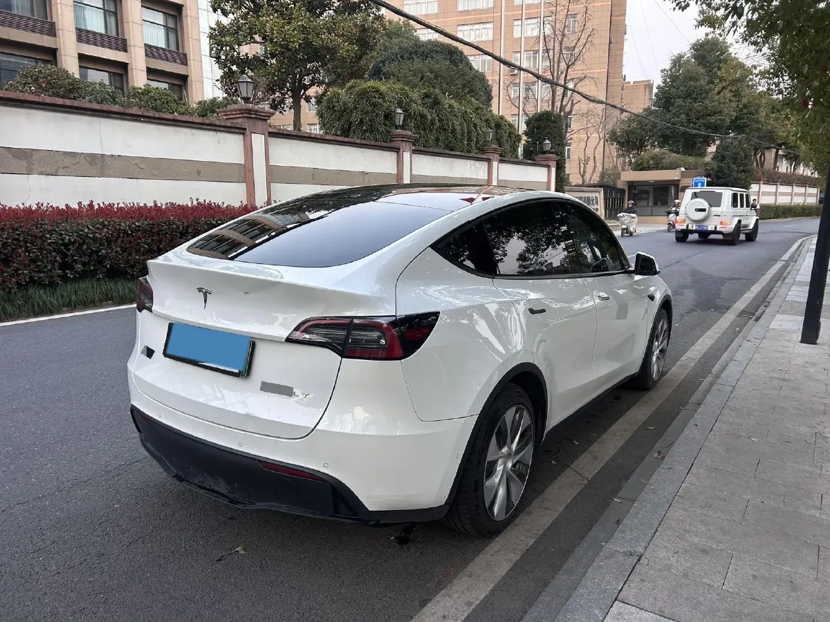 2021 Tesla Model Y BEV 76.8KWH,autocango,china used car exporter,china ev exporter,chinese used car exporter,chinese used ev exporter
