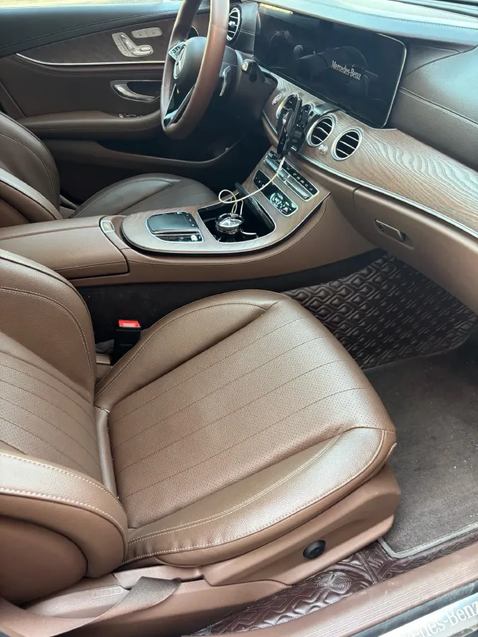 2021 Mercedes-Benz E Class 2.0T 258HP L4 9AT,autocango,china used car exporter,china ev exporter,chinese used car exporter,chinese used ev exporter