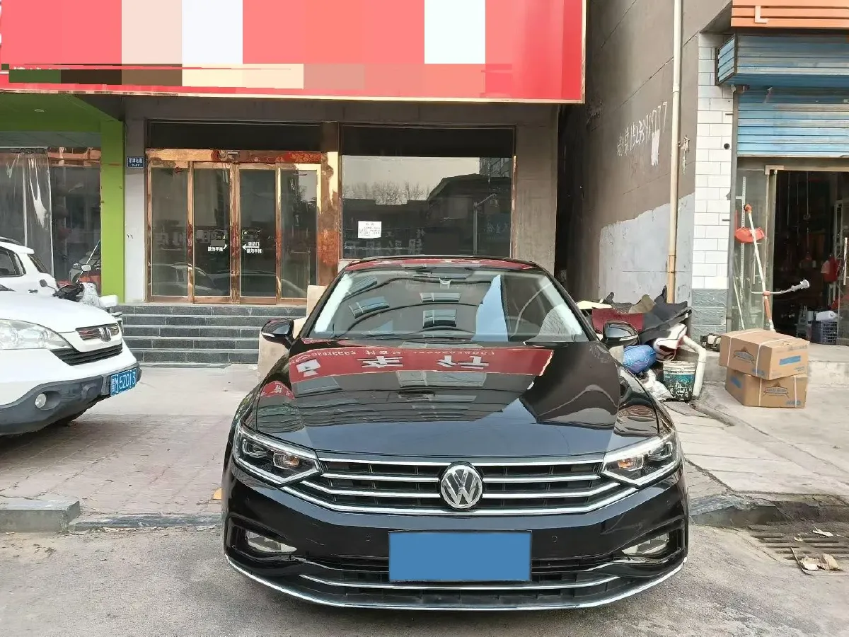 2020 Volkswagen Magotan 2.0T 186HP L4 7DCT,autocango,china used car exporter,china ev exporter,chinese used car exporter,chinese used ev exporter