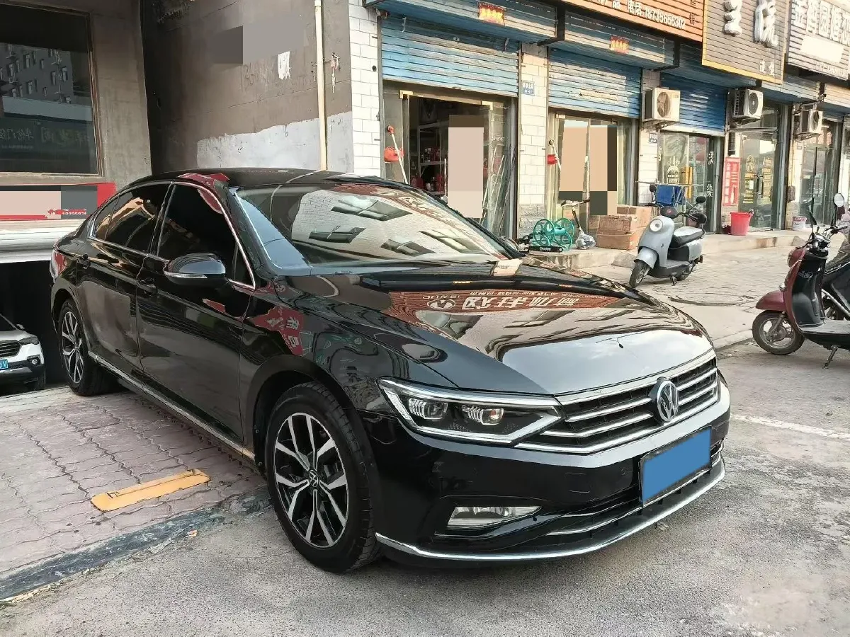 2020 Volkswagen Magotan 2.0T 186HP L4 7DCT,autocango,china used car exporter,china ev exporter,chinese used car exporter,chinese used ev exporter