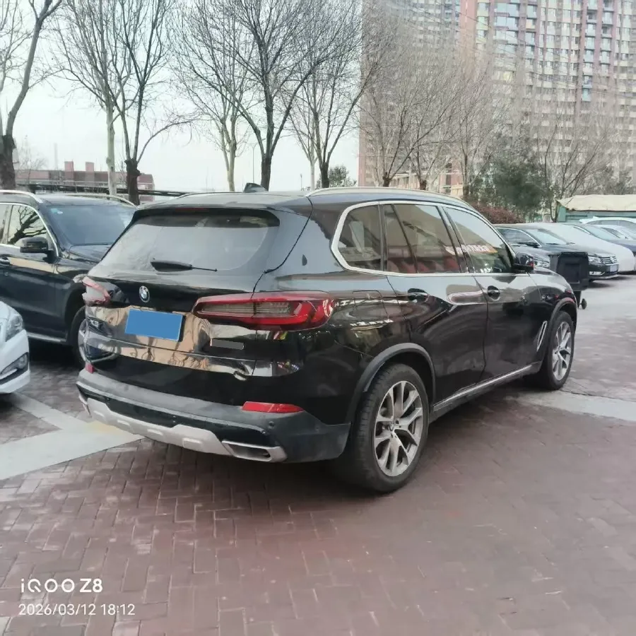 2021 BMW X5 2.0T 265HP L4 8AT,autocango,china used car exporter,china ev exporter,chinese used car exporter,chinese used ev exporter